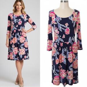 532 Lilly Pulitzer | EUC Peru 100% cotton Navy Floral 3/4 Sleeve Dress (size M)